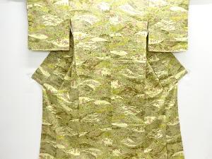 未使用品　家屋に梅模様上代紬着物